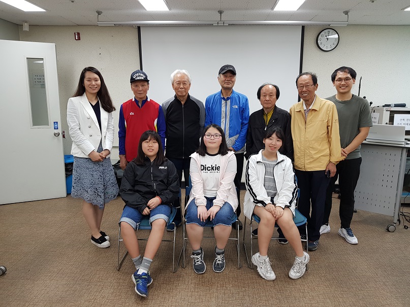 평리중학교 자원봉사교육 및 노인유사체험 활동 (2019-05-18)